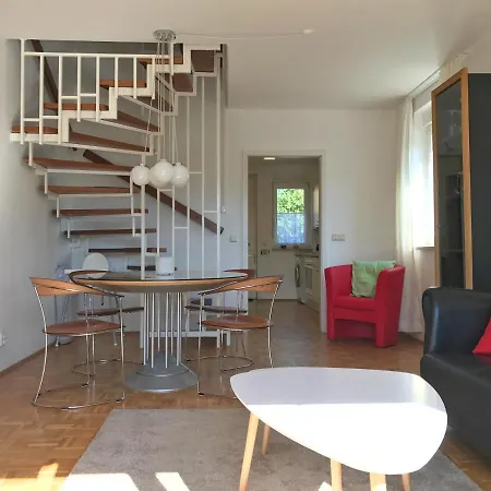 Captain Hook 브리게